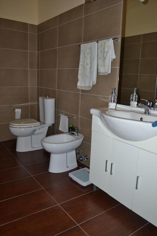 The Bamboo House Villa Santa Venerina Exterior photo